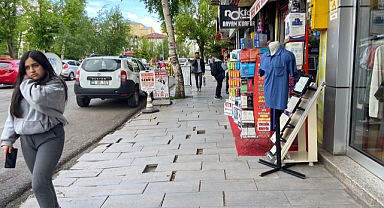 KALDIRIMLAR ONARIM BEKLİYOR