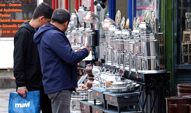Kavaflar Çarşısı'nda yaz beklentisi