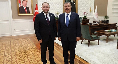 Milletvekili Koç’tan Bakan Fahrettin Koca’ya ziyaret