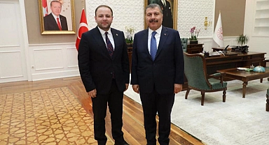 Milletvekili Koç’tan Bakan Fahrettin Koca’ya ziyaret