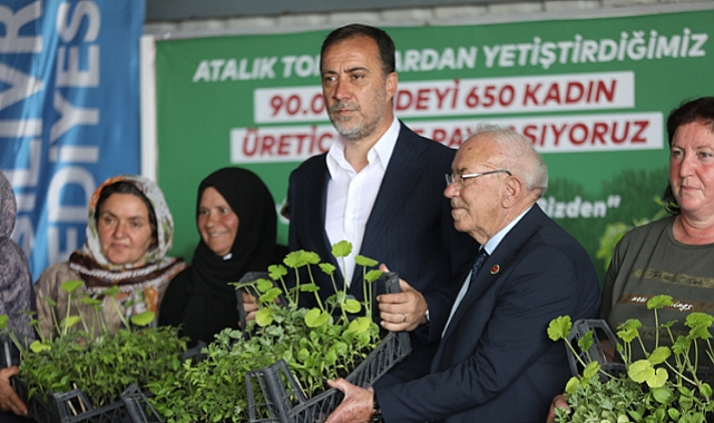 SİLİVRİ BELEDİYESİ 650 KADINA 90.000 FİDE DAĞITTI
