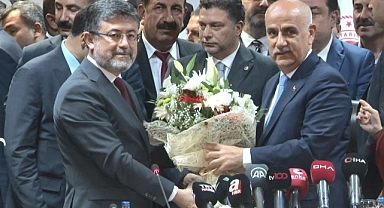 TARIM VE ORMAN BAKANLIĞINDA DEVİR TESLİM TÖRENİ