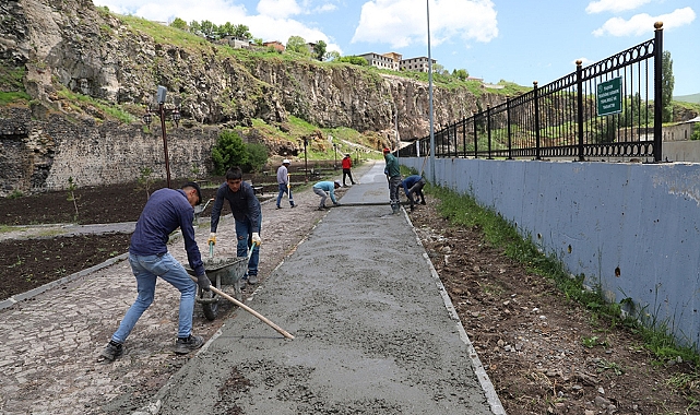 Ardahan’da 'bisiklet yolu' yapım çalışmaları tamamlanıyor