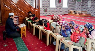 Ardahan'da yaz Kur'an kursları başladı