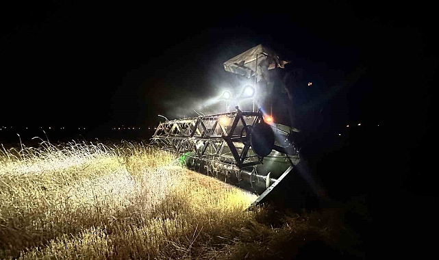Aşırı sıcaklar çiftçilere gece mesai yaptırıyor
