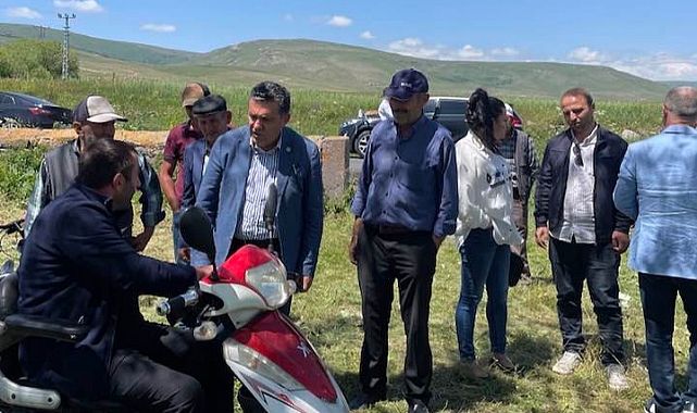 Başkan Demir, şimdide köylere el attı