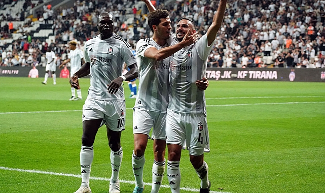 Beşiktaş tur kapısını araladı