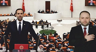 Biri emekliye zam istedi, diğeri hayır dedi