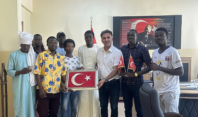 Çad'lı öğrenciler, çatır çatır Türkçe konuşacak