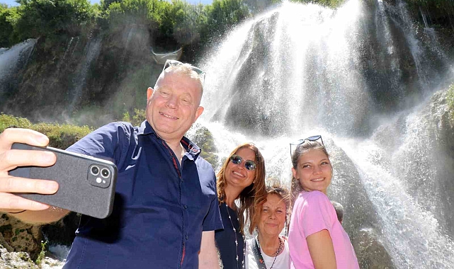 El Nino'dan kaçtılar, Girlevik Şelalesinde serinlediler