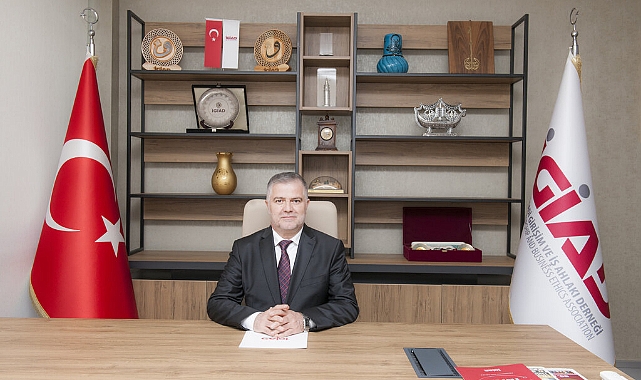 Enflasyon, Faiz, Döviz Artışı Ekonomiyi Bumerang Gibi Vuruyor