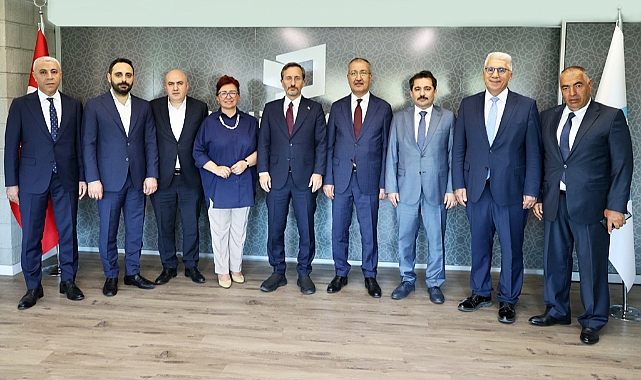 İletişim Başkanı Altun’dan Basın İlan Kurumu’na ziyaret