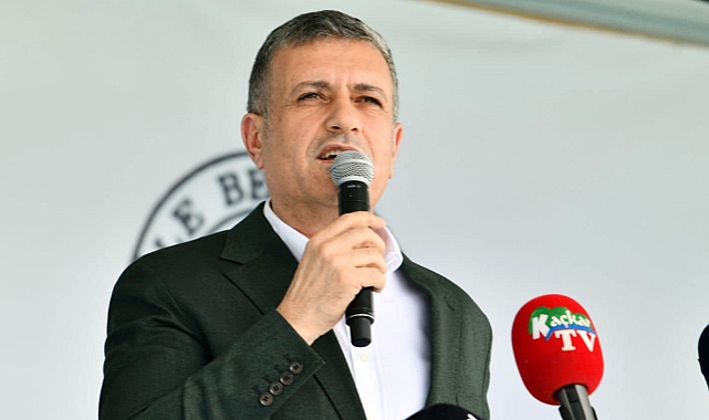 KEMAL DENİZ BOZKURT: "SİYASETÇİLER, BÖLGEMİZE DAHA ÇOK ÖNEM VERMELİ"