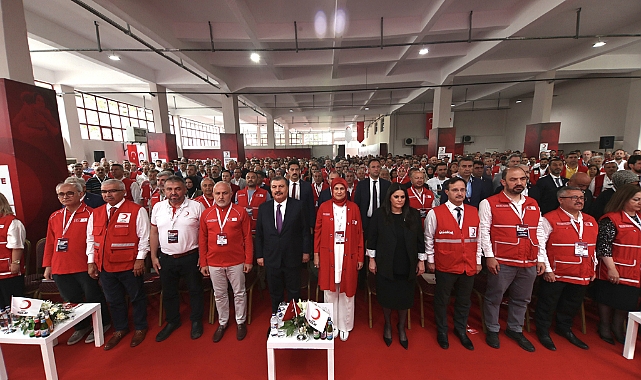 KIZILAY’IN OLAĞANÜSTÜ GENEL KURULUNDA YENİ YÖNETİM BELİRLENDİ