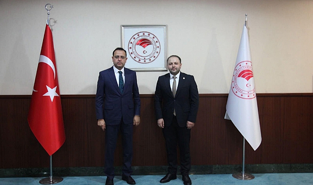 Milletvekili Koç; "Yeni üretilen 3. aşılar ilimize ulaşacaktır"
