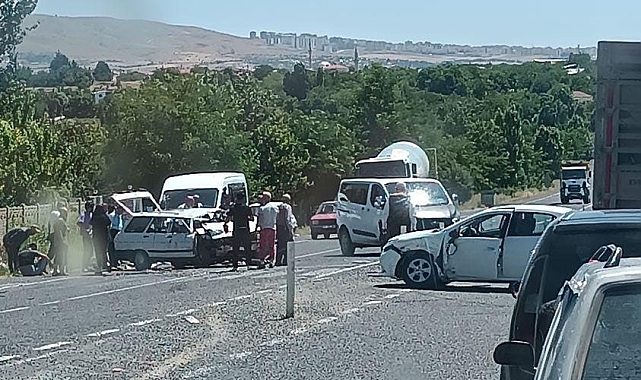 Trafik kazası: 6 yaralı