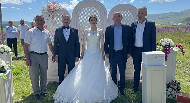 Vali Öner, düğüne katıldı