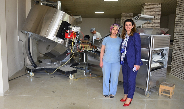 Zehra Mine Öner, kadın girişimcileri ziyaret ediyor