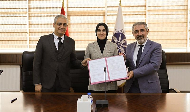 ARÜ, lisansüstü eğitim programı protokolü imzaladı