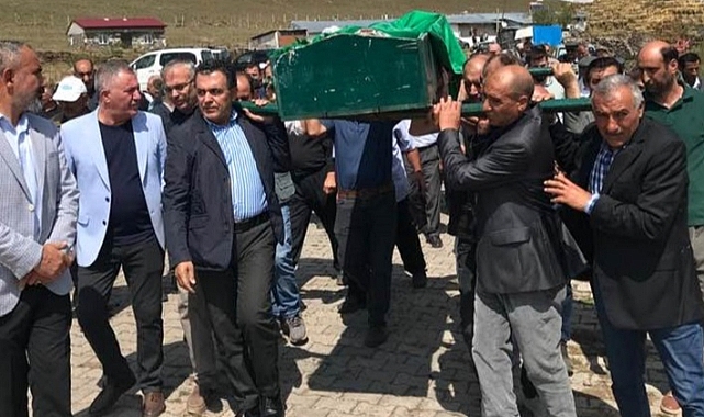 Başkan Demir, Aydın ailesinin cenaze merasimine katıldı