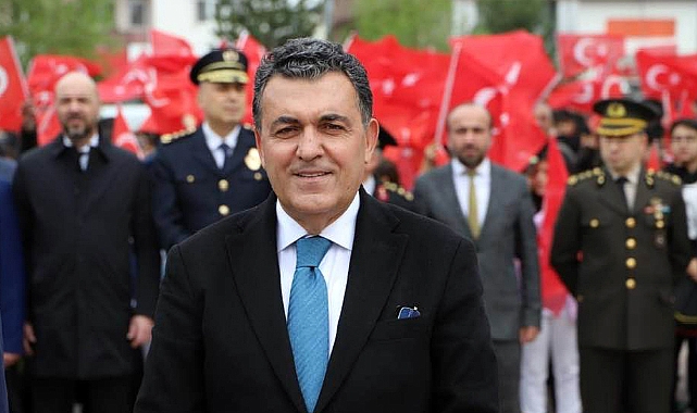 BAŞKAN DEMİR’DEN İŞ İNSANLARINA 'SERHAT ARDAHANSPOR' ÇAĞRISI