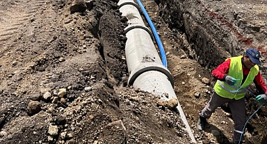 Çıldır Belediyesi 40 yıllık boruları değiştirdi!
