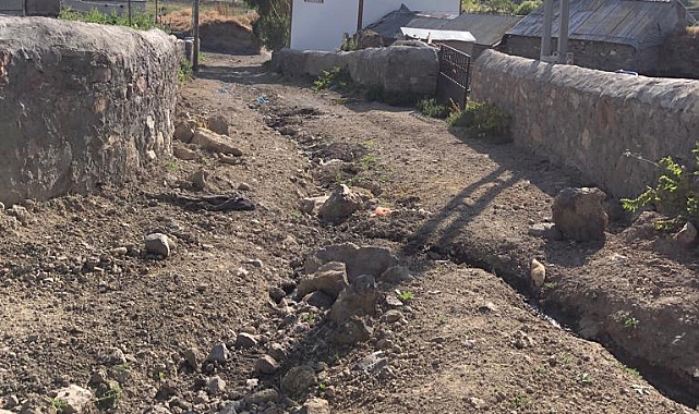 CUMHURBAŞKANI BU YOLU GÖRSE MUHTARI GÖREVDEN ALIR!