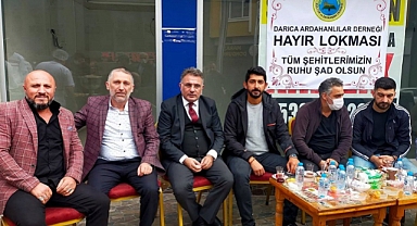 Darıcalı hemşerimiz şehitlerimizi andı