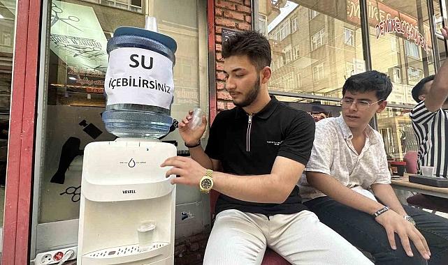 Esnaftan örnek davranış