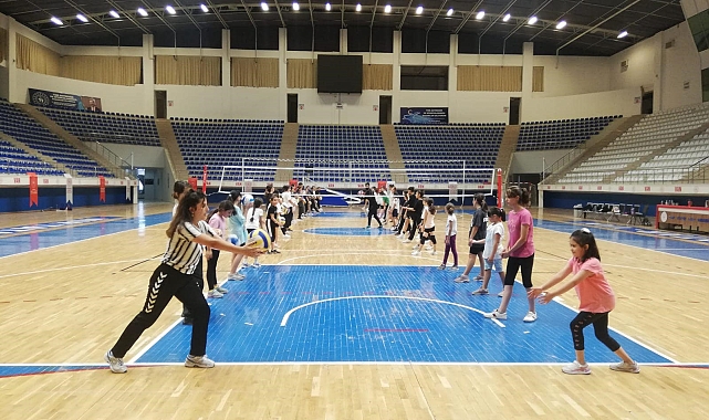 Gençlik ve spor kursları istihdama katkı sunuyor