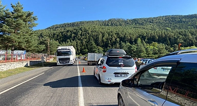 Posof Yolu geçit vermiyor!