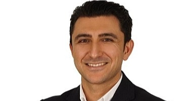 QUA Granite, Ahşabın Sıcak Dokusunu Granitin Sağlamlığıyla Buluşturuyor