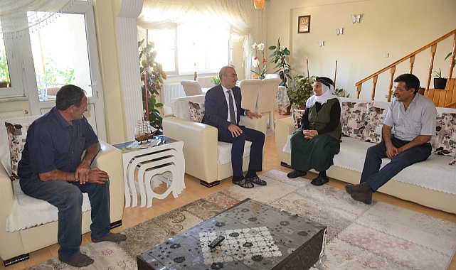 Vali Çiçek, şehit ailesini ziyaret etti