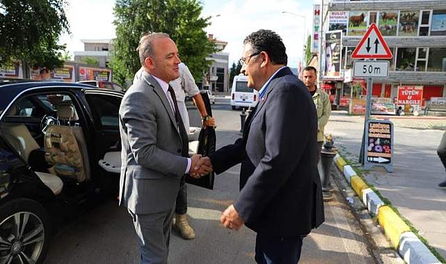 Vali Öner’den Başkan Demir’e veda ziyareti