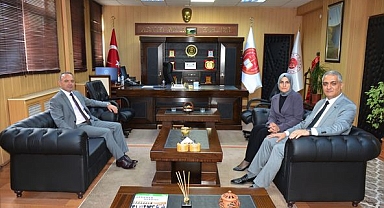 Vali Öner veda ziyaretlerine başladı