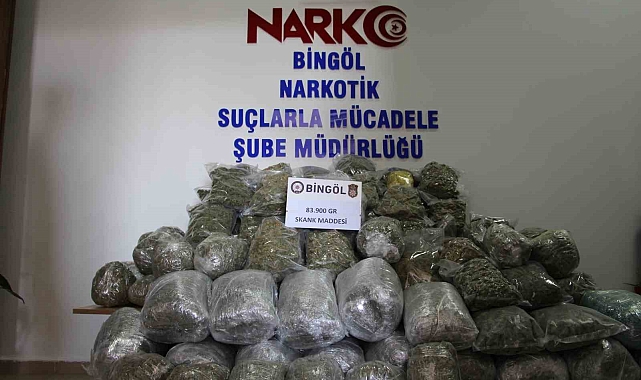 84 kilo esrar ele geçirildi: 3 firari şahsı arama çalışmaları sürüyor