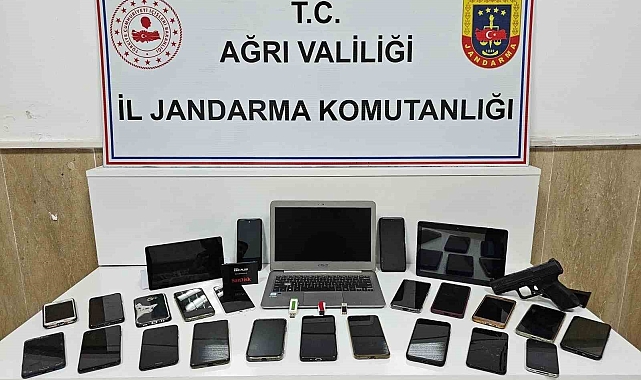 9 dolandırıcı tutuklandı