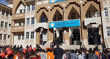 Ardahan’da 2023-2024 eğitim öğretim yılının ilk zili çaldı
