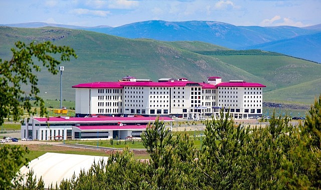Ardahan’da Fakülte sayısı 7 oldu