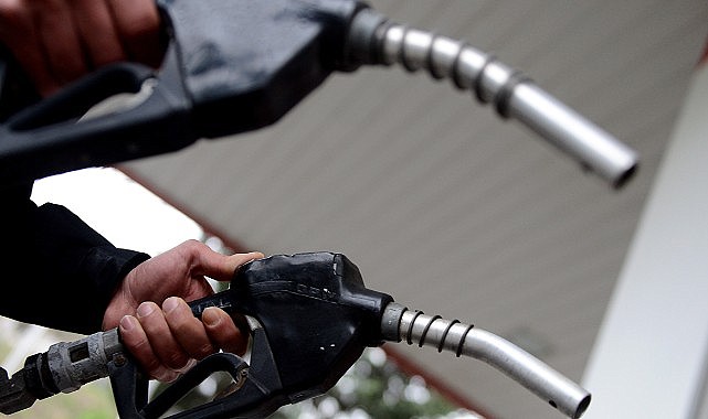 Benzine indirim