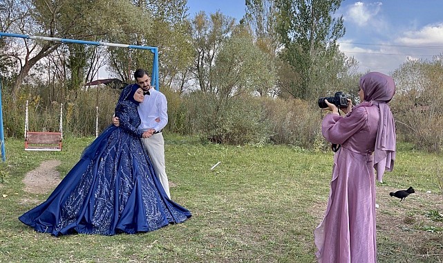 "Cennet Bahçesi" gelin ve damatların doğal stüdyosu oldu