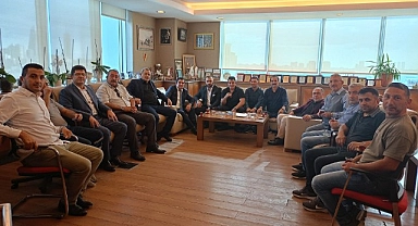 Çerkez, 'adayım' dedi Alagöz Derneği'nden destek geldi
