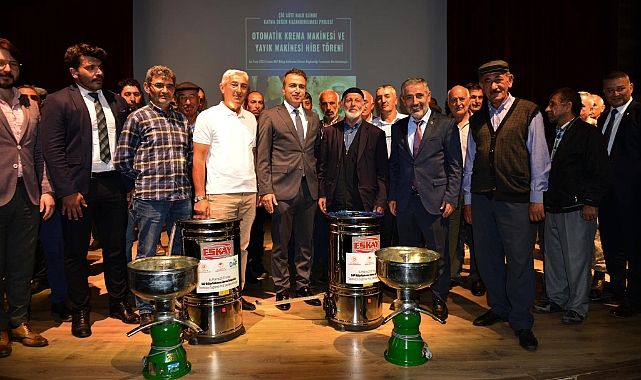 Çiftçilere otomatik krema ve süt sağım makinesi hibe edildi