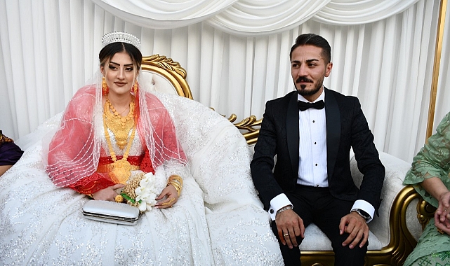 Geline 1 kilo altın, damada 5 milyon takı