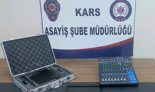 Kars'ta ses sistemleri hırsızı yakalandı