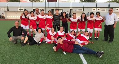 Kura Kadın Futbol takımı, bölge şampiyonu