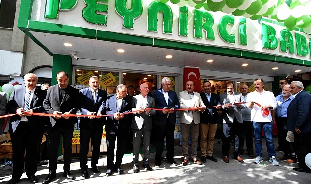 Peynirci Baba Erzurum'da 151'nci şubesini hizmete açtı