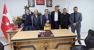 Sendika temsilcileri AK Partiyi ziyaret etti