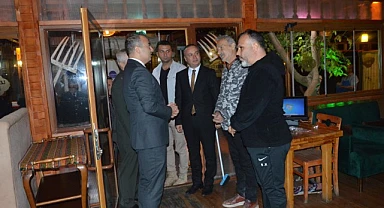 Vali Çiçek'ten Serhat Ardahanspor'a moral ziyareti