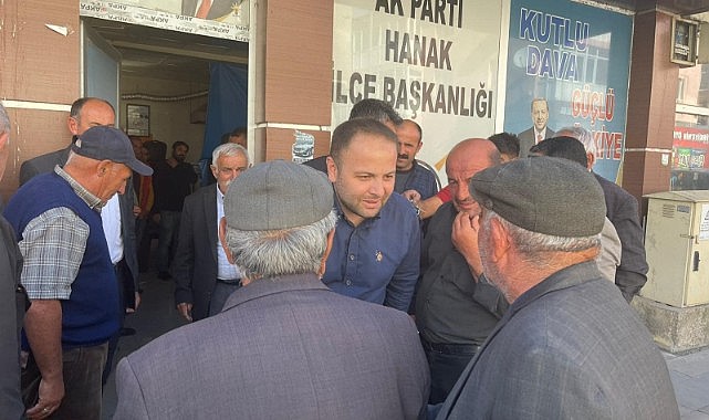 Vekil Koç, Hanak'ta halkın sorunlarını dinledi